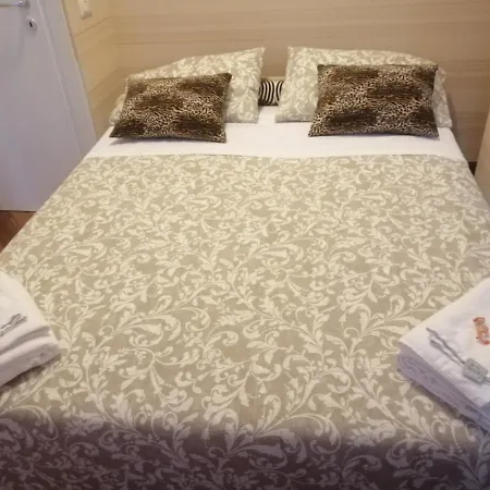 Irnerio Nocleg ze śniadaniem *