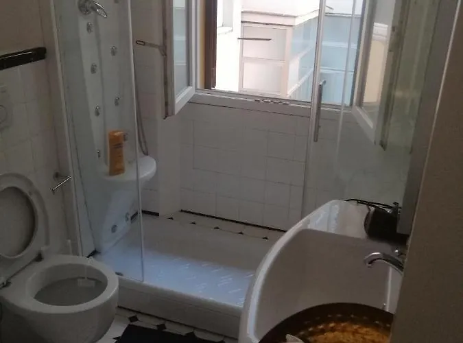 فندق مبيت وإفطار Irnerio بولونيا